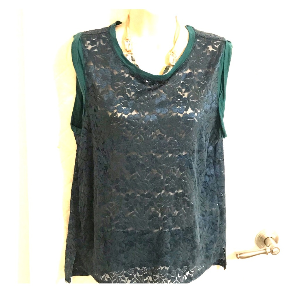 Chloe K delicate Sleeveless lace top w/side slits